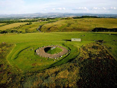 Cairnpapple Hill